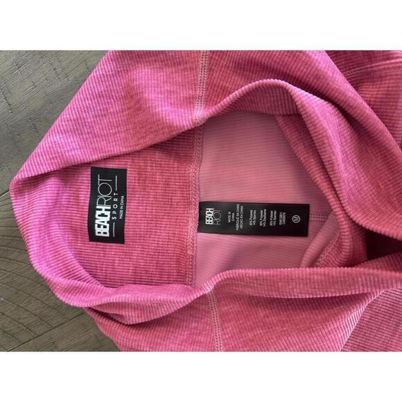 NWOT Beach Riot Hot Pink Alani Flared Pants Slit Legs Women’s size Medium​ - Picture 7 of 13